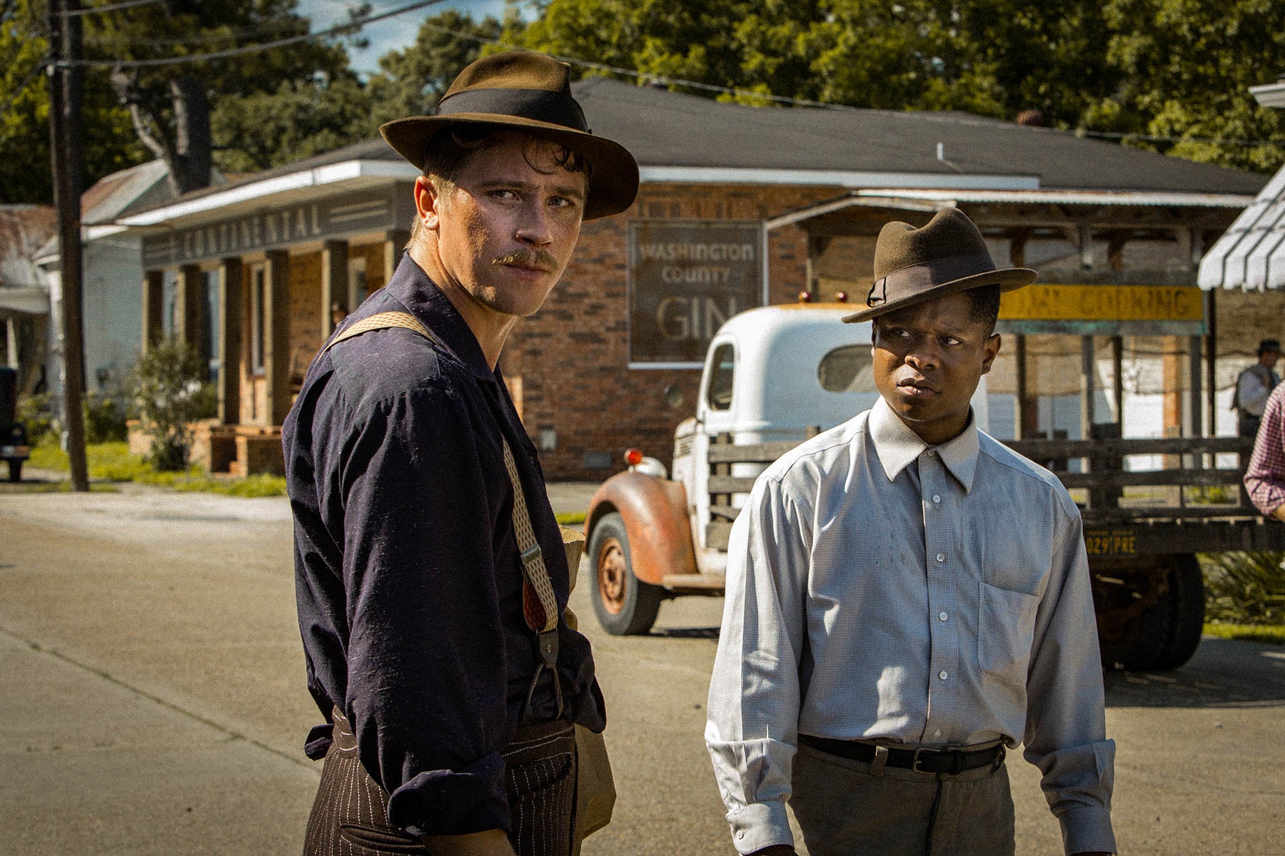 Review: ‘Mudbound’ Reminds Us That Race Relations Haven’t Progressed In This Country
